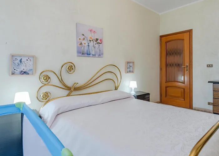 アパート Fc *